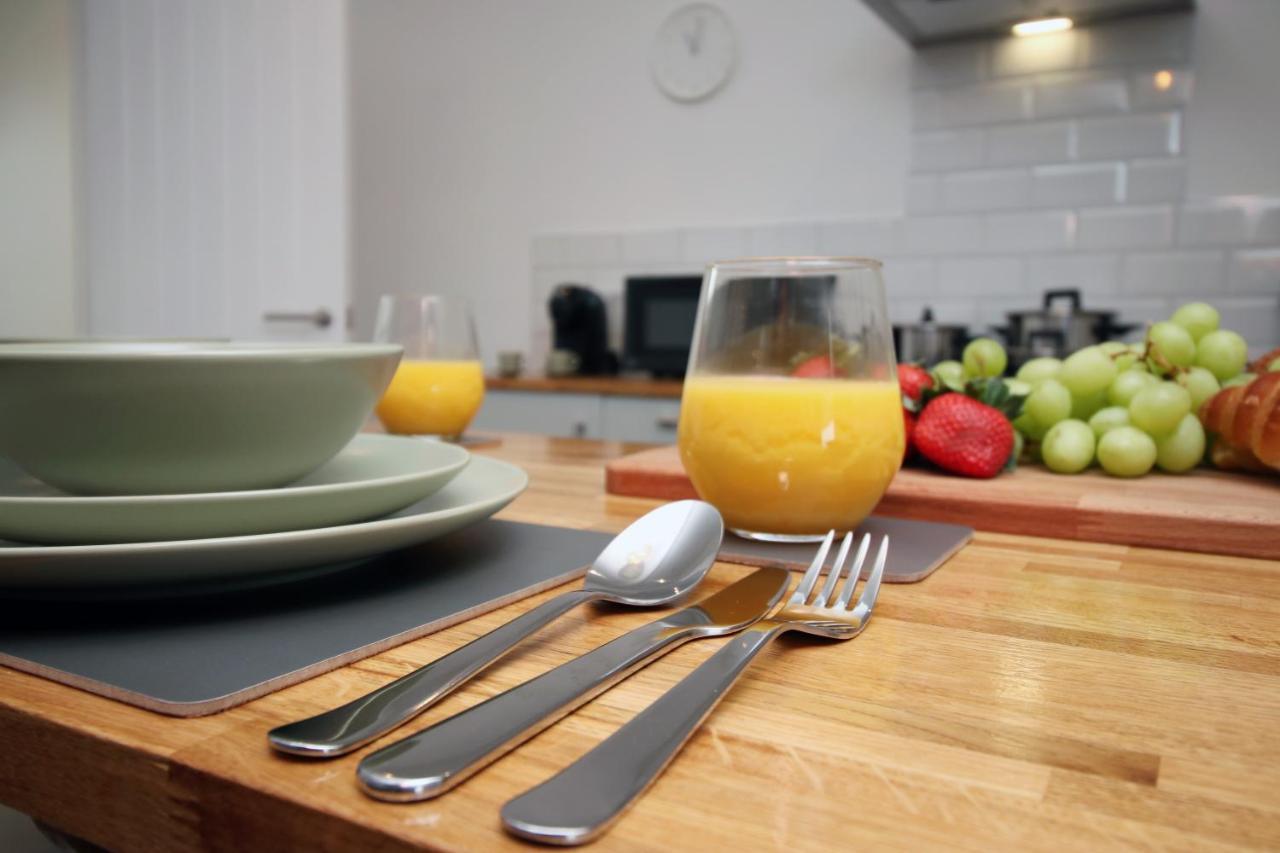 No 49 City Apartments, Perfect For Business And Leisure Stays, 10 Min Drive Into City Centre, Easy Access To Local Transport, 1Br And 2Br Available, Free Parking Кардифф Экстерьер фото