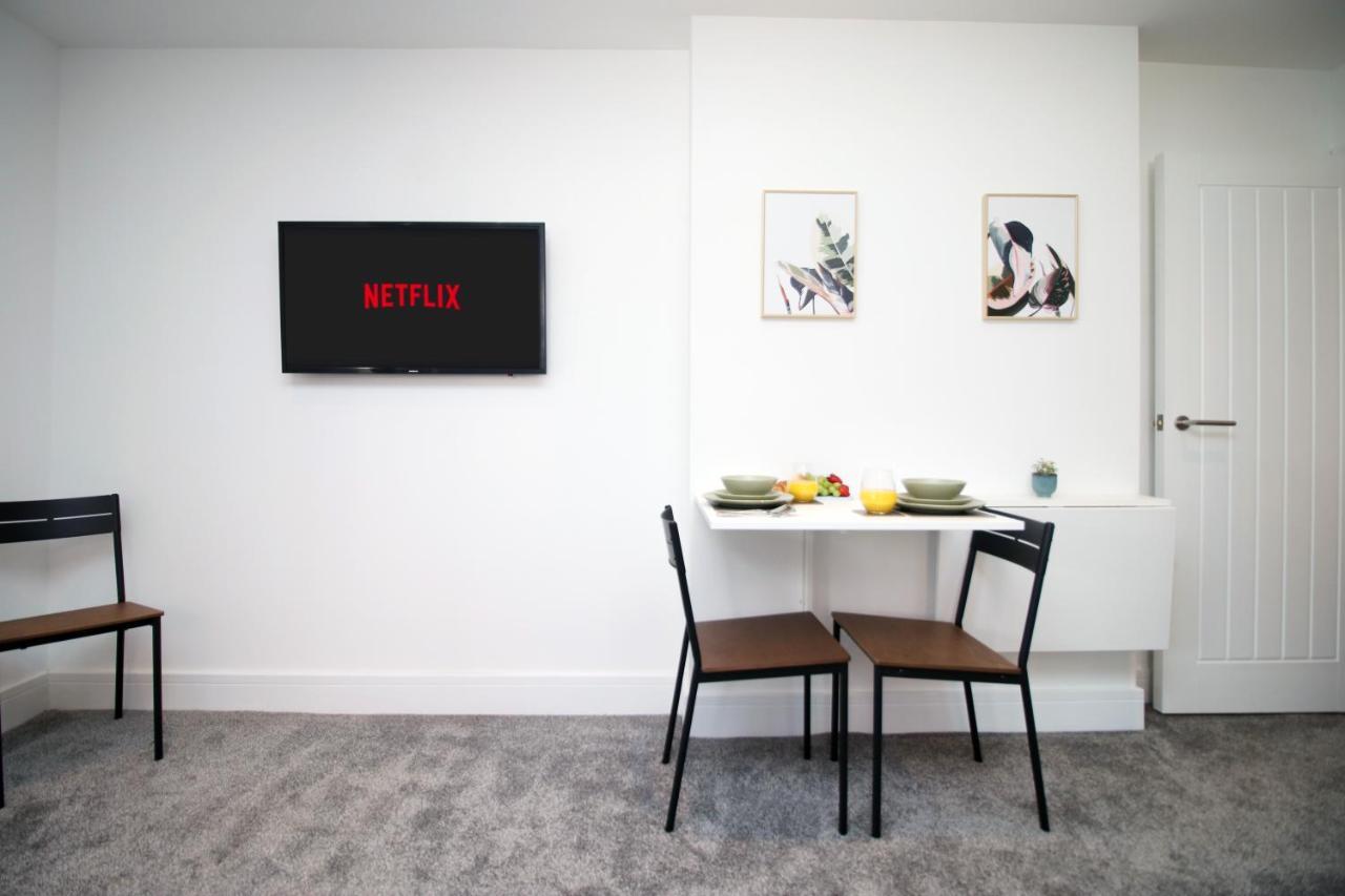 No 49 City Apartments, Perfect For Business And Leisure Stays, 10 Min Drive Into City Centre, Easy Access To Local Transport, 1Br And 2Br Available, Free Parking Кардифф Экстерьер фото