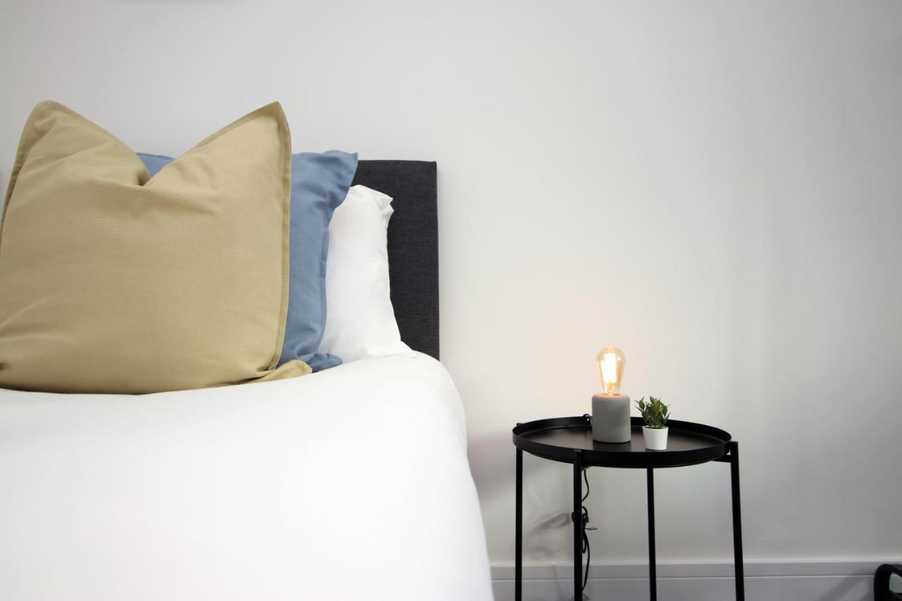 No 49 City Apartments, Perfect For Business And Leisure Stays, 10 Min Drive Into City Centre, Easy Access To Local Transport, 1Br And 2Br Available, Free Parking Кардифф Экстерьер фото